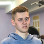 Роман Емельянов