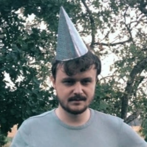 Паша Ивуть
