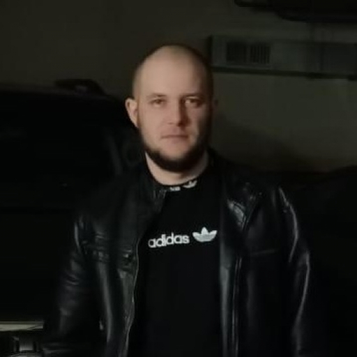 Паша Худяков