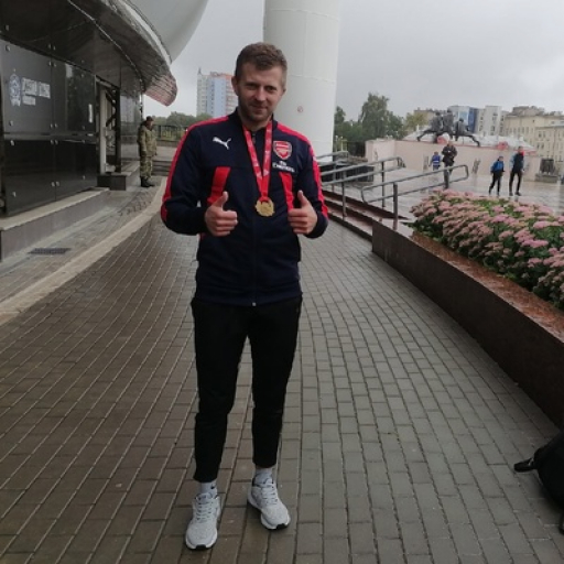 Дмитрий Староверов