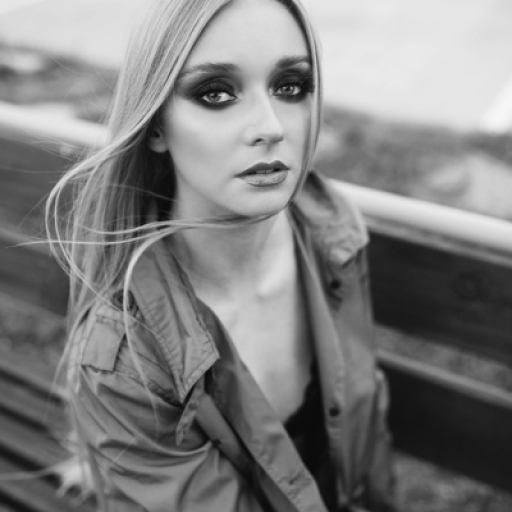 Алена Новикова