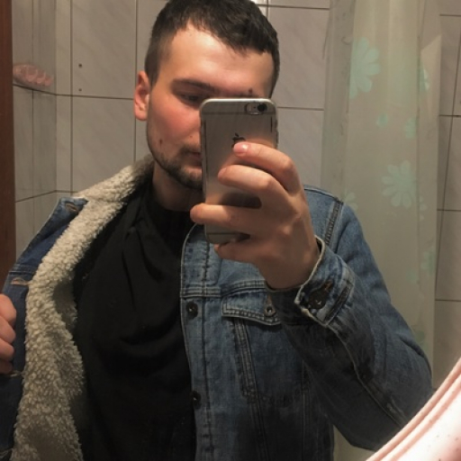 Максим Чубаров