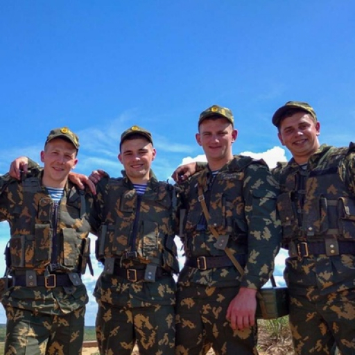 Илья Лой