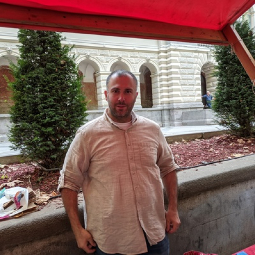 Давид Цанава