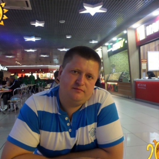 Алексей Иванов