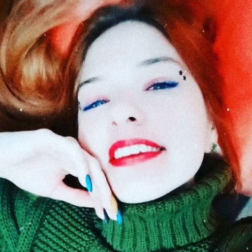 Анна Емельянова