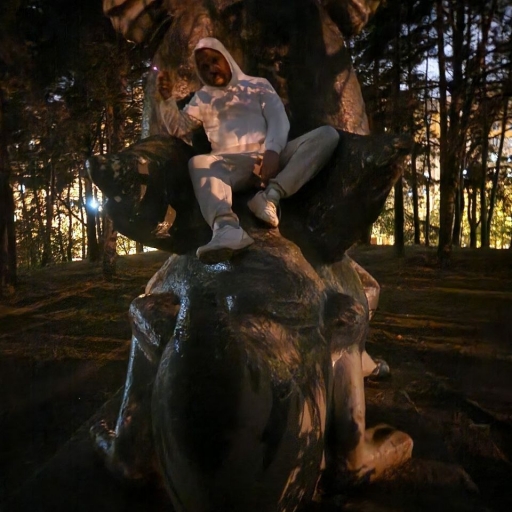KASTUS DZEMIDOVICH