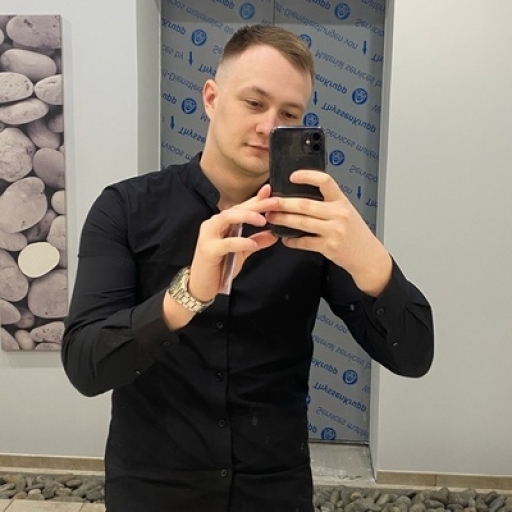 Алексей Захаров