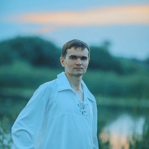 Роман Малышев