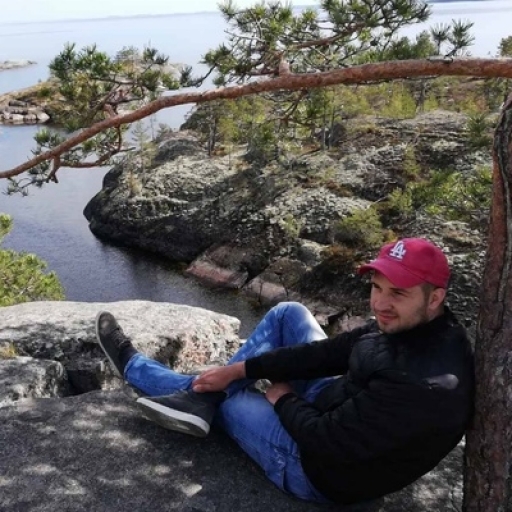 Юрий Якубов