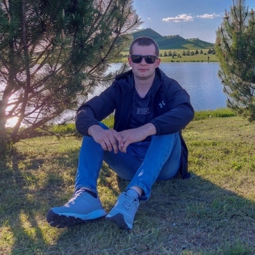 Александр Яковлев