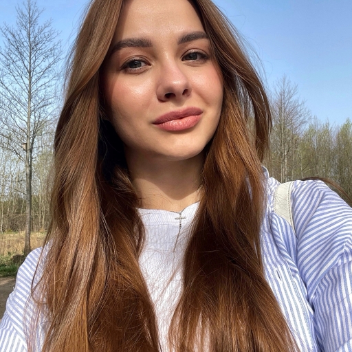 Юлия Домеенко