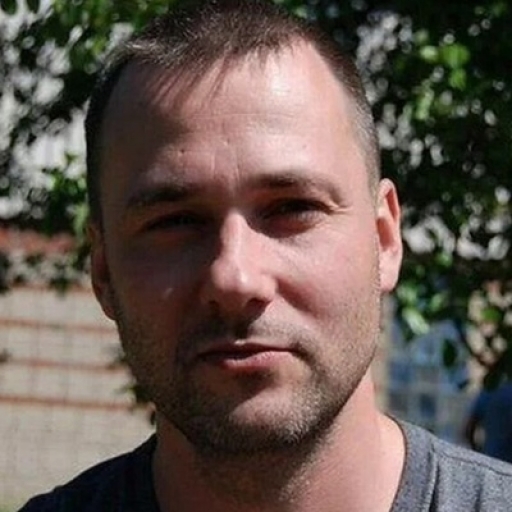 Максим Лукьянов
