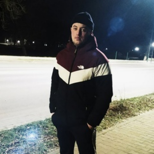 Рома Гукин