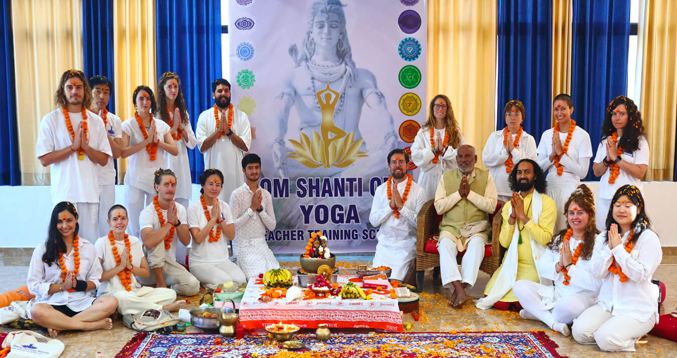 200 Hour Yoga Teacher Training in Rishikesh, India- RYS 200